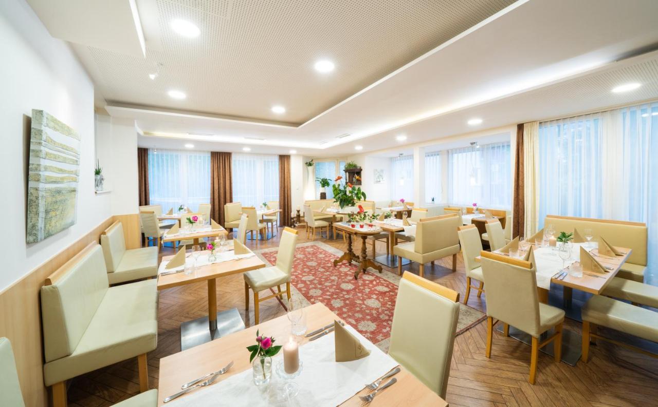Hotel-Restaurant Gollner Lebring المظهر الخارجي الصورة